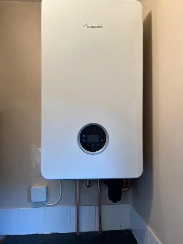 Worcester Bosch Greenstar boiler installation in bathroom cupboard