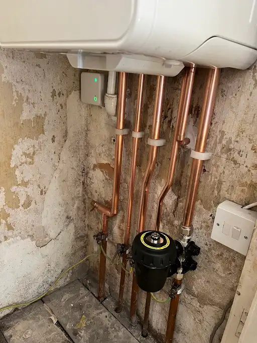 Gas boiler commissioning and service testing